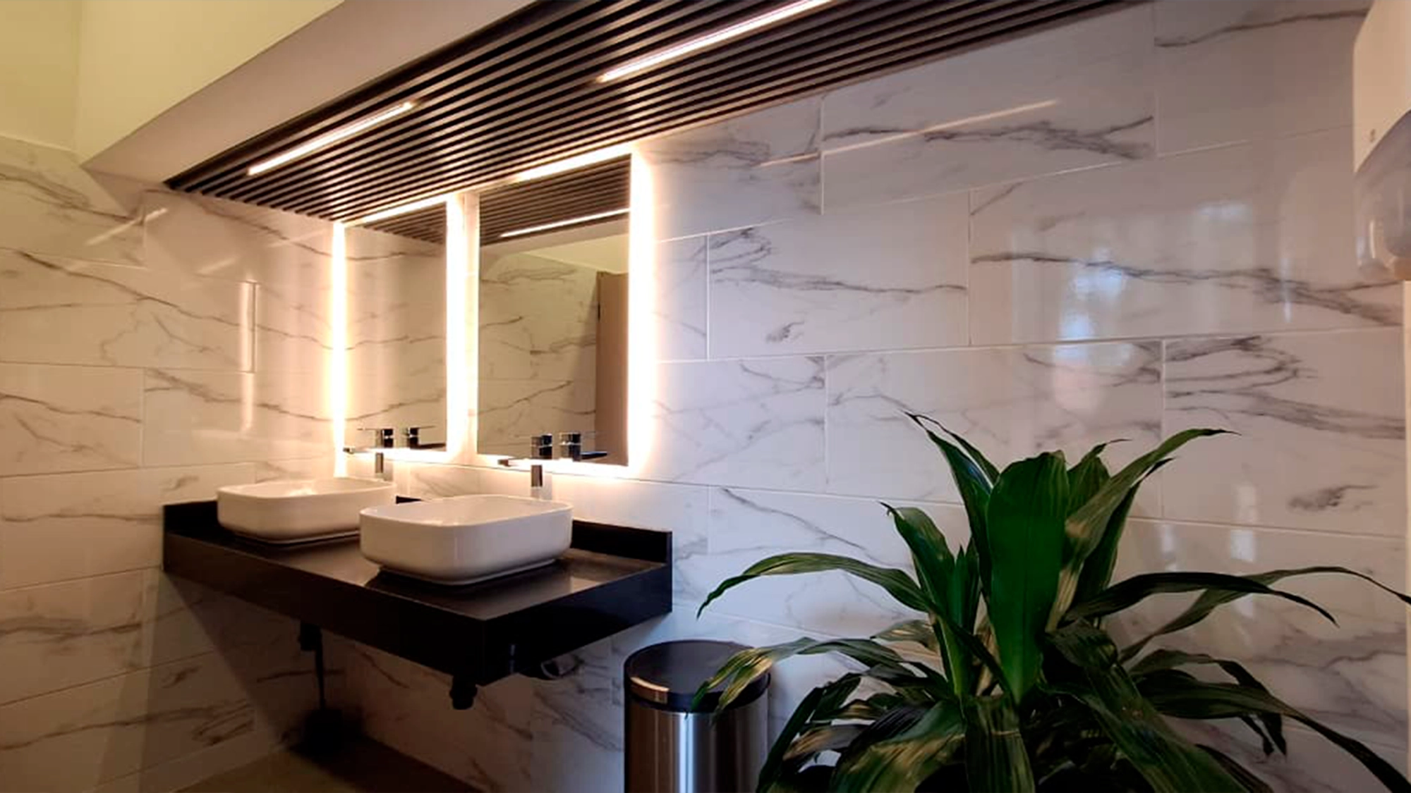 Baños Club Campestre - Imagen 1